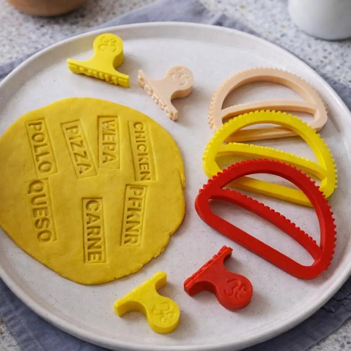 Personalized Empanada Dough Press with Name Stamp – Empanadilla & Pastelillo Maker, Puerto Rico Kitchen Tool